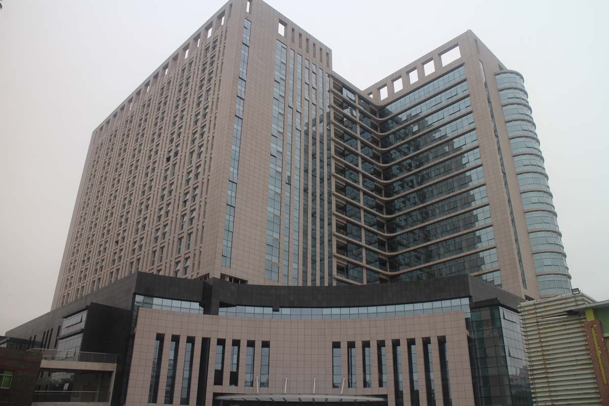 阳江市人民医院新住院大楼手术部、一体化数字化手术室装备设施装置